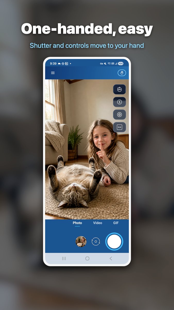 Capture screen in one-handed mode, shutter and chips gathered at the bottom right
